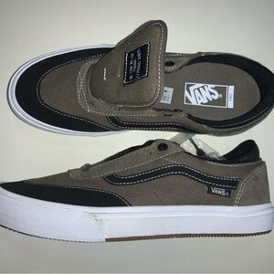 Vans Men's Black and Tan Sneakers